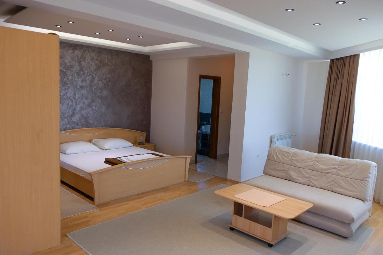 Motel Lav Capljina Ngoại thất bức ảnh